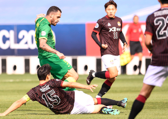 亚冠-北京国安3-1首尔FC锁定小组第一 双外援建功李可伤退