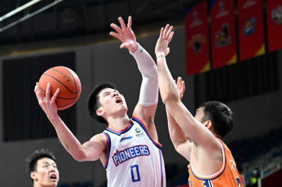 CBA-天津96-95险胜山东喜获3连胜 杰弗森三分准绝杀