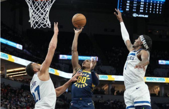 NBA-森林狼121-115胜步行者 拉塞尔28分哈利伯顿空砍26+15 戈贝尔16+20 