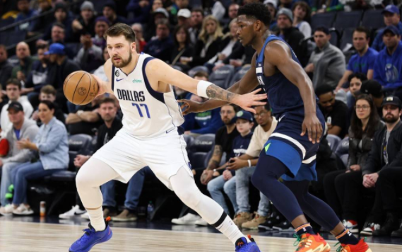 NBA-独行侠104-99终结森林狼3连胜 东契奇25+9+10戈贝尔两双